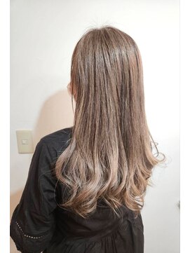 ツムグ 代官山 中目黒(TUMUGU) シルバーラベージュダブルバング透明感カラーパールアッシュ