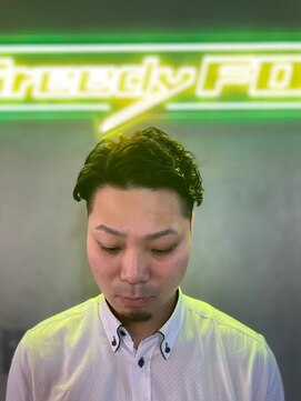 グリーディーフォックス 三軒茶屋(GreedyFOX) 波巻き/マッシュパーマ/ウルフ/ハイライト<理容室>三軒茶屋