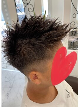 サロンドノア(Salon de NoA) 学生カット×刈り上げ