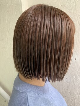 ロマンヤカタ ファース(ROMAN YAKATA fars) 髪質改善　プレミアムカラー　切りっぱなしボブ@田代7/7