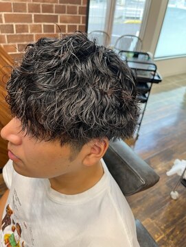シャラク 羽広店(sharaku) 波巻きスパイラルMIXパーマ