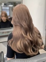 ルーパバイミュージアム(LOOPA by museum) メロウベージュ×毛流れレイヤーカット