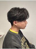 刈り上げセンターパートフェザーパーマニュアンスパーマ