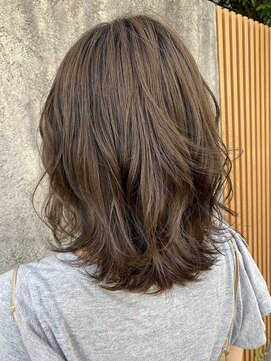 ヘアーメイクフィールヒルズ(FEEL HILLS) グレージュヘア