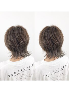 アボックス(abox) エアリー感のあるウルフカット