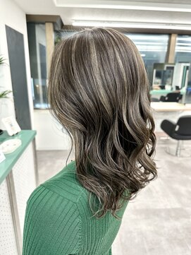 エイト 川崎店(EIGHT) コントラストハイライト[髪質改善/ブリーチ/ダブルカラー/川崎］