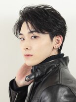 ポイントファイブバイソレイユ 藤沢店(.5 by SOLEIL)&nbsp;メンズソフトツーブロックセンターパートニュアンスパーマ