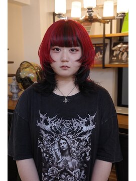 ヤド 原宿(YADO) レッドカラー/ウルフカット/デザインカラー