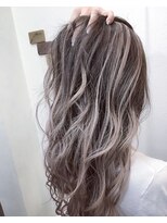 ビューティ スタジオ モッズ トウキョウ(beauty studio M.O.D TOKYO) M.O.D【モッズ】　ミルキーアッシュ