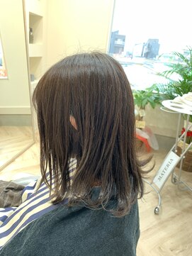 ソル(so/L) 外ハネミディアムSTYLE