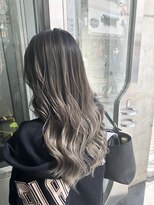 ループ(LOOP) バレイヤージュグレー