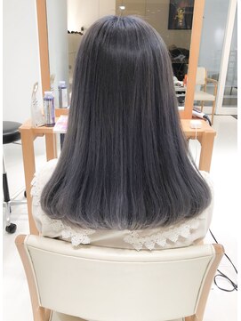 デイズ(days) 赤みゼロダークグレージュ/ダークアッシュ　ブリーチカラー原宿