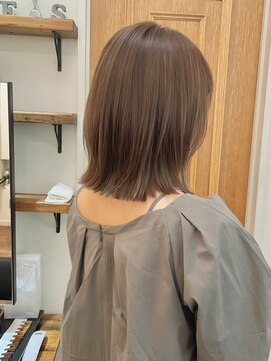 エニエンメイクス 立川(ENIEN MAKE'S) 外ハネ/大人かわいい/美髪/こなれミディ/シアーベージュ/7