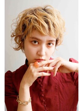 コエル 二子玉川(coel) セクションカラー/ペールベージュ/透明感ショート[二子玉川]