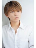 明るめマッシュヘア