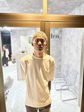 エレン(Ellen) ハイトーンメンズショート