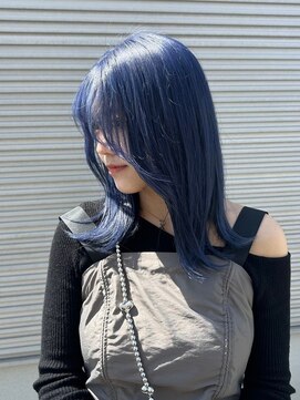 ソレイユトウキョウシブヤ(SOLEIL TOKYO shibuya) ロング顔周りレイヤーブリーチ個性派ブルーカラー