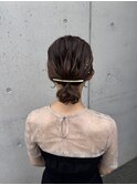 お呼ばれヘアセット大人可愛いシニヨンお団子ヘア結婚式二次会