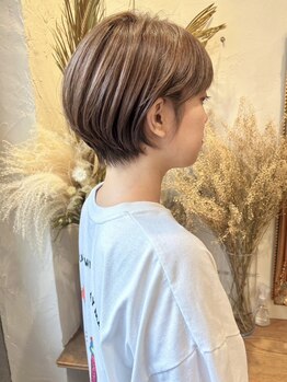 ゴーシェン 西船橋店(Goshen)の写真/人気のショートスタイルを手に入れて、どこから見てもキレイなシルエットに♪似合わせカットで小顔効果も◎
