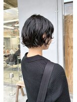イン(in.)&nbsp;クセ毛風パーマ/ニュアンス/ショートボブ