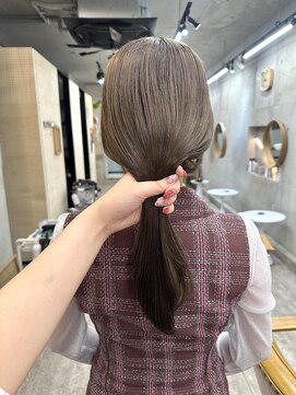 バド(bado) マロンベージュ/透明感カラー／レイヤーカット／髪質改善/本町