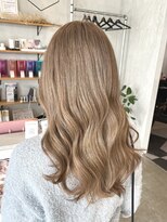 シェル 津山の手店(shel)&nbsp;10代20代髪質改善ブリーチありミルクティベージュ