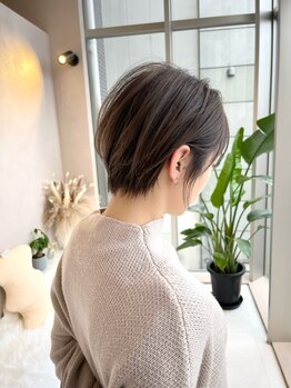 ルク(ruq.)の写真/大人可愛いショート・ボブは[ruq.]で。再現性の高いカット技術で、あなたに似合うショートヘアをご提案。