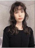 フワッと大きなウェーブのミディアムパーマ/レイヤーパーマ