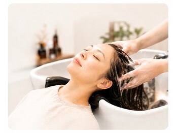 ヴィアスヘアー(vias hair)の写真/話題の頭浸浴！髪も心も癒される極上の癒しを…。炭酸かけ流し&つけ込みで『整う』をぜひご体感ください。