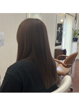 フルール 鵜沼店(fleur)の写真/髪のダメージを最小限に抑え、ツヤのある髪色に♪ キレイが長持ちするオシャレカラーが人気!