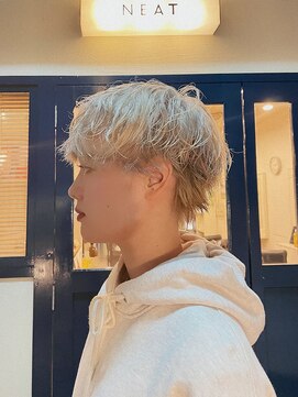 ニート(NEAT) ショートマッシュ×ハイブロンド