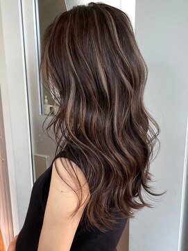 ジルブラン(JIL BLAN) ハイライトバレイヤージュダブルカラーショートカット30代40代