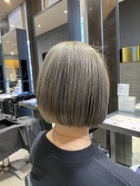 ジャパン ホンテン(JAPAN HONTEN) ミニボブ ミルクティーグレージュ