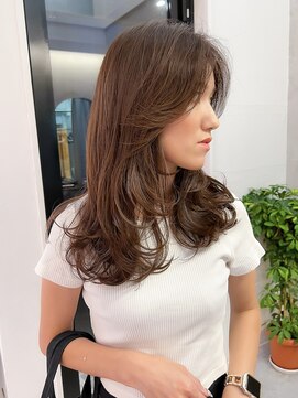 ロンド パルティール 大宮(Lond partir) 暗めカラー/レイヤーカット/デザインカラー/ショートボブ/大宮