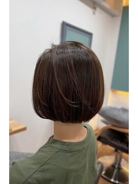 キャリカ(carica) ミニボブ　ナチュラルボブ　ショートボブ　大人ボブ