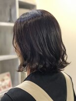 スカーレット(Scar/let) 切りっぱなしボブ/あごラインボブ/外ハネボブ/アッシュブラウン/