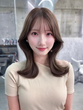 フィヴェント(Fivent) 黒髪ボブルフネビージュ小顔ワンレン顔まわり韓国レイヤーカット