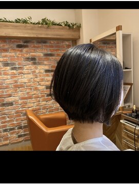 ルシア(LUCIA) ショートボブ/レイヤーボブ