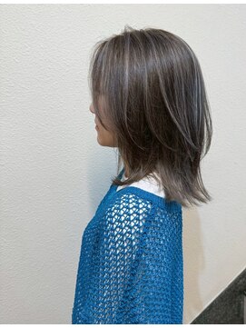 ヘアーアンドメイク シーク 吉祥寺(HAIR&MAKE SeeK) 【seek吉祥寺】ブリーチあり『グレー』×『ハイライト』