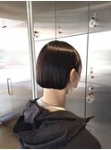 ミニボブ×シースルーバング大人可愛い夏暗髪小顔カット