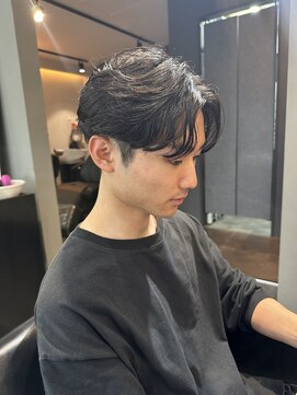 アン(un) フェザーパーマ/シャドウパーマ/カット