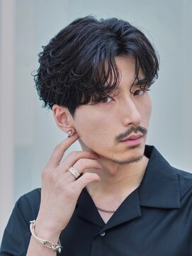 フィフス 原宿(fifth) 大人の抜け感を演出する、今トレンドのフェザーパーマ