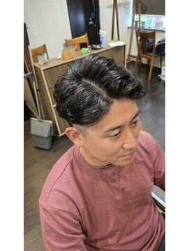 オムヘアーバイグルーマーズ(HOMME HAIR by GROOMER/S) メンズラルフカール　HOMMEHAIR2nｄ江ヶ崎