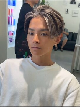 メンズサロン キング 心斎橋店(Men’s salon K!ng) 波巻きツイストスパイラルパーマ/フェザーパーマ/眉毛/メンズ