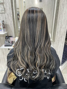 ロア 熊本(LOA) コントラストハイライト