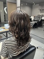 ジェニーバイメノン(JENNIE by Menon)&nbsp;パーマ　　水パーマ　　レイヤースタイル