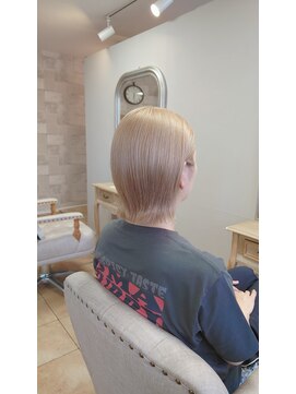 ガーデン(GARDEN) ブロンドヘアー