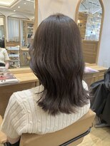 ロニカ 銀座(LOuNICA)&nbsp;外ハネミディアム/くびれヘア/暗髪グレージュ/小顔 #銀座#東銀座