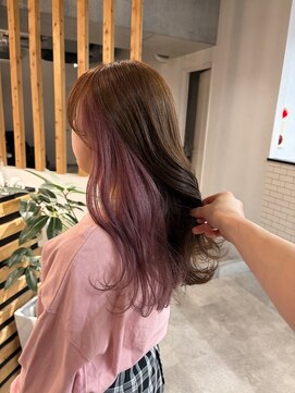 アイリー 名古屋(A/LEE) ピンクインナーカラー/ピンクカラー