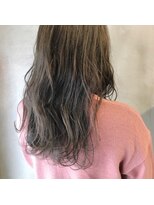 ミント(mint)&nbsp;赤み除去！透明感グレージュ♪